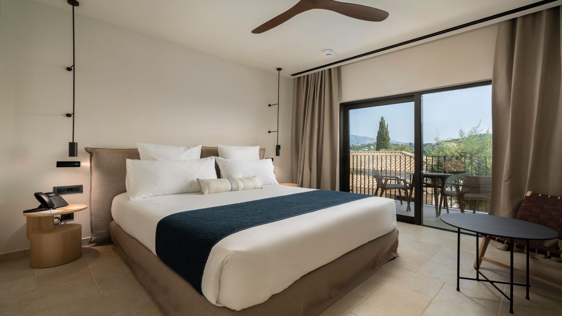 Dreams-of-Corfu-bedroom